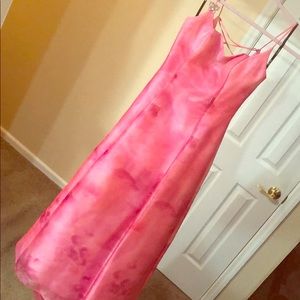 Fuchsia pink prom dress with 💎 - mint condition